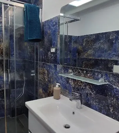 Kompleks Alb Adriatik Desiree' House *