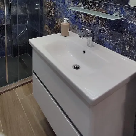 Kompleks Alb Adriatik Desiree' House شقة فندقية *